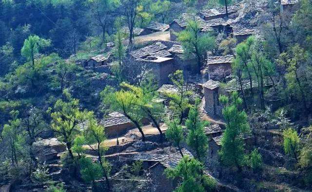 山东山西的山是指