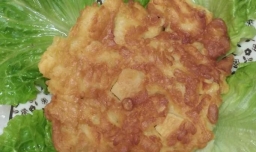 怎样做美味的苹果牛奶鸡蛋饼？