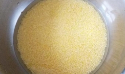 铁棍山药煮粥的做法