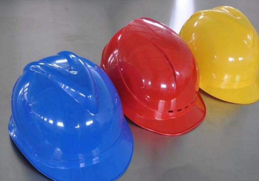 红安全帽代表什么